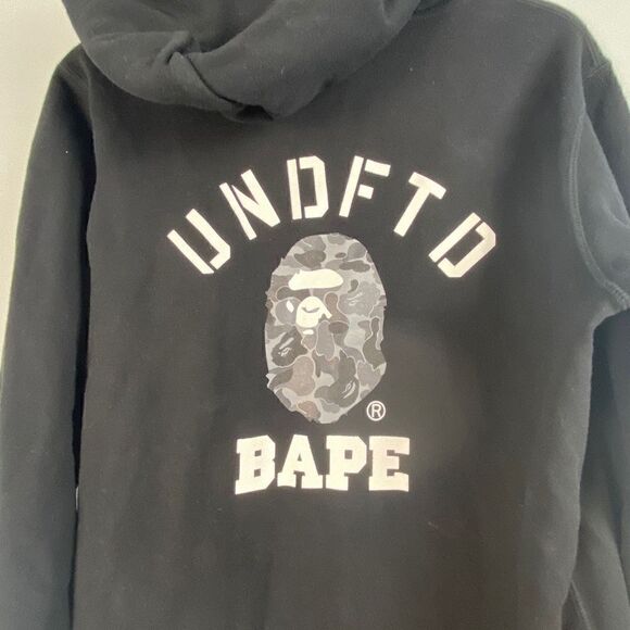 A Bathing Ape BAPE X UNDEFEATED PULLOVER HOODIE - Picture 6 of 14